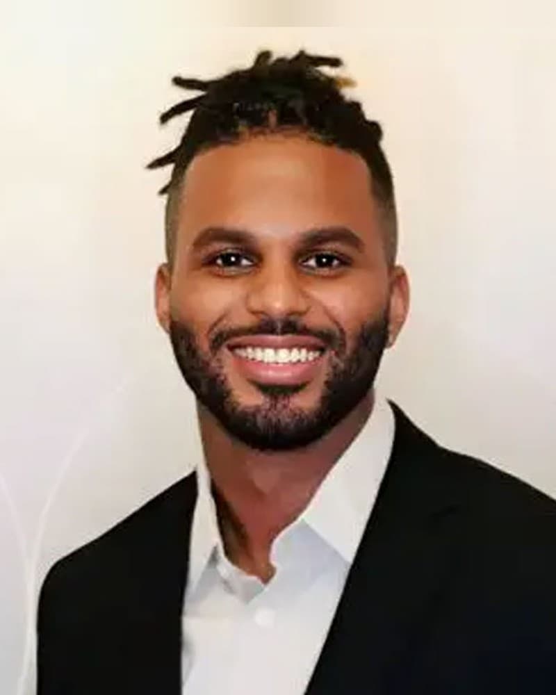Dr. Chris Higgins, Endodontist at ToothDocs